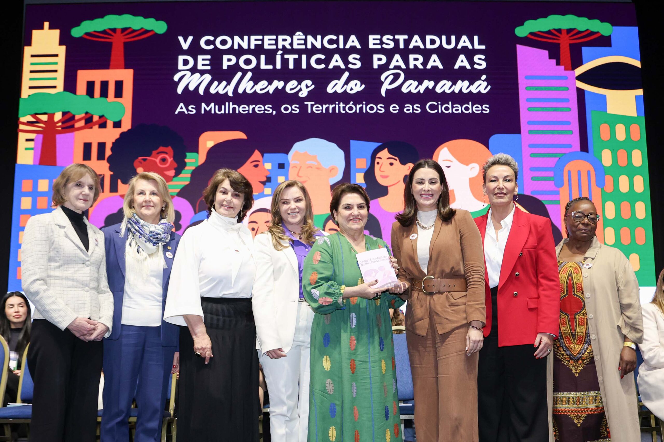 Paraná volta a realizar Conferência de Políticas para as Mulheres após 10 anos