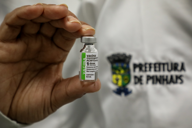 Vacinação contra meningite em Pinhais: mais proteção com novo imunizante