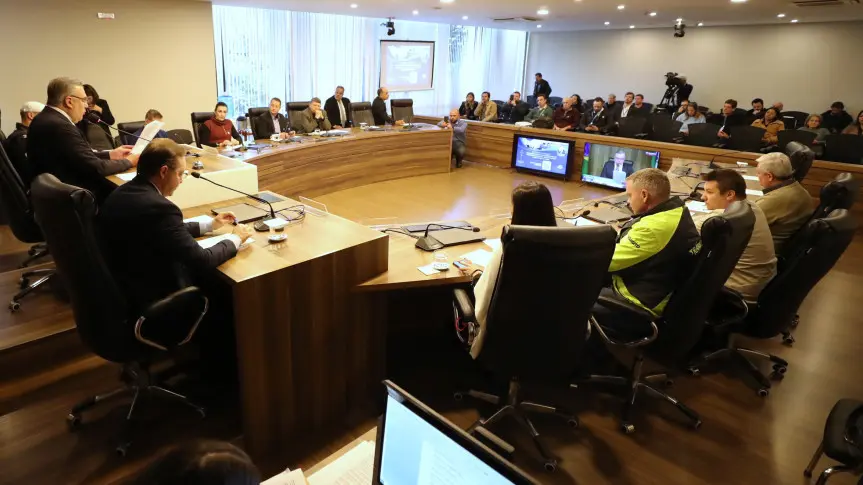 Audiência pública debate soluções para evitar acidentes com trens em Curitiba e Região Metropolitana