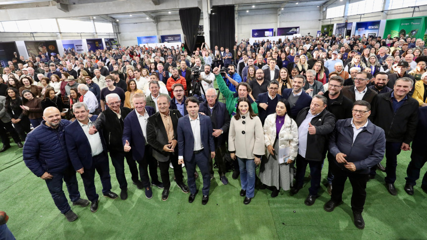 Lideranças de Castro e Região apresentam demandas prioritárias durante a 25ª Sessão Especial da Assembleia Itinerante