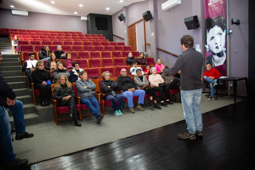 Reunião com Protetoras marca aproximação entre Prefeitura de Piraquara e representantes da causa animal