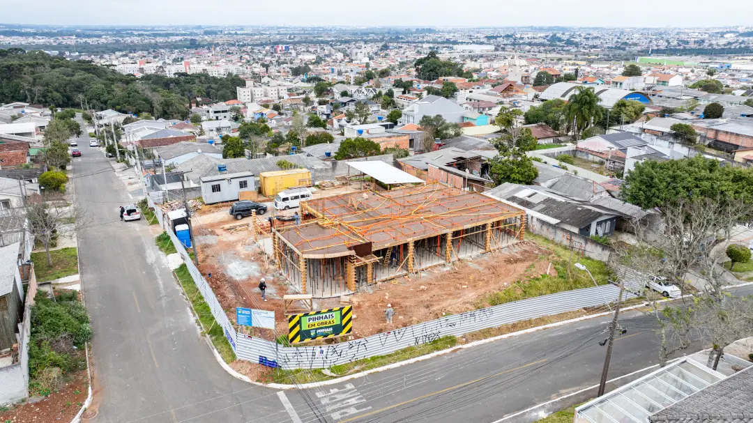 Obras do novo Cras Norte avançam para execução da cobertura