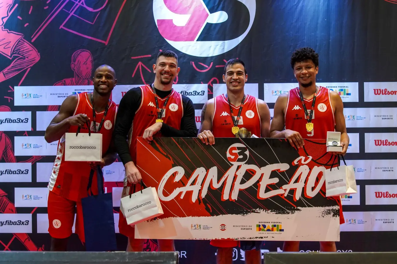 Paulistano DC é bicampeão da Super Liga 3x3 no Jockey Plaza Shopping, em Curitiba
