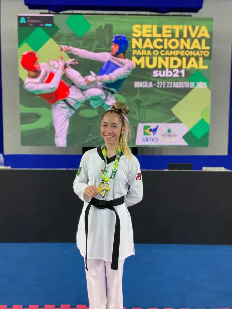 Atleta de Pinhais se classifica para o Mundial de Taekwondo Sub-21