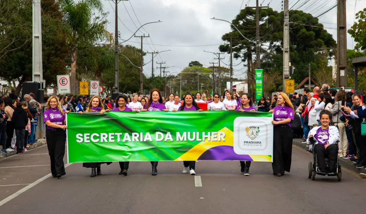 Desfile Cívico da Independência do Brasil reúne grande público em Piraquara