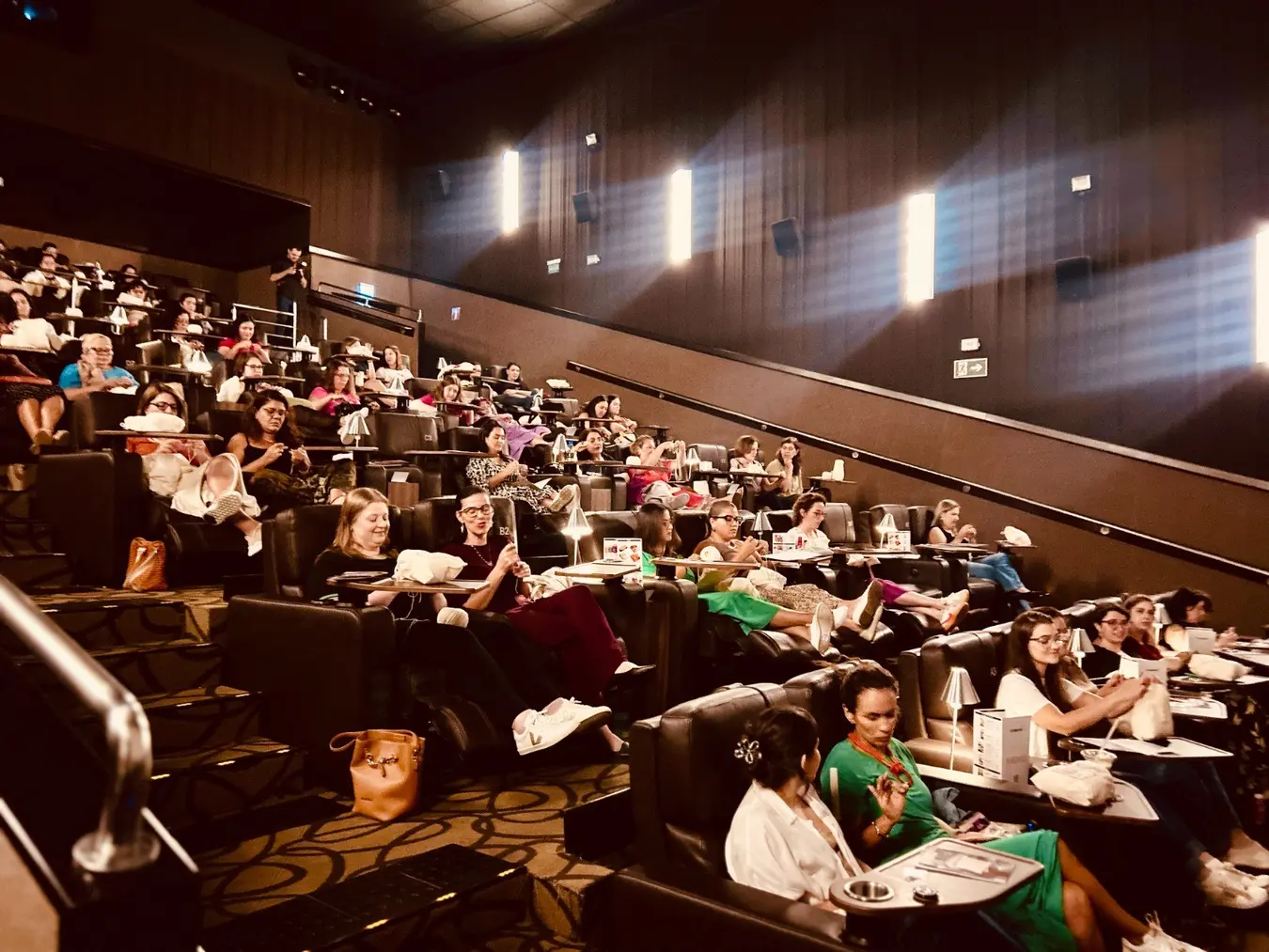 Jockey Plaza Shopping promove a 3ª edição do Cine Craft em comemoração ao Dia Mundial do Crochê