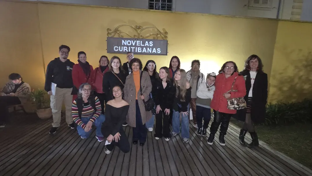 Linha Pinhais Cultura leva público para assistir apresentações culturais