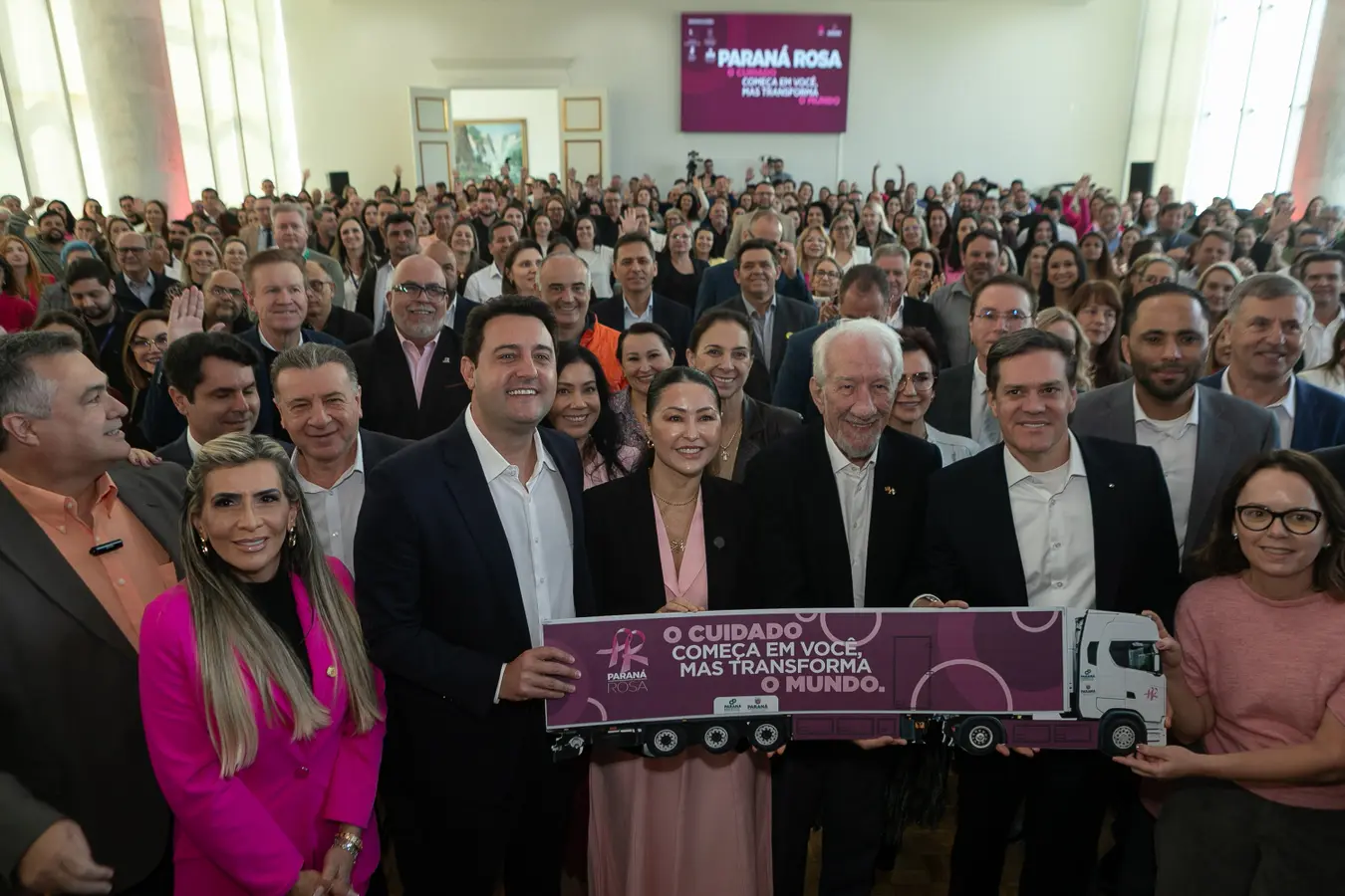 Paraná Rosa 2025 terá corrida, carreta, cartilha e ações integradas pela saúde da mulher