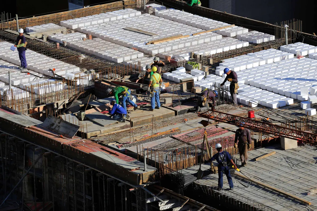 Paraná tem 22,8 mil vagas de emprego disponíveis nas Agências do Trabalhador