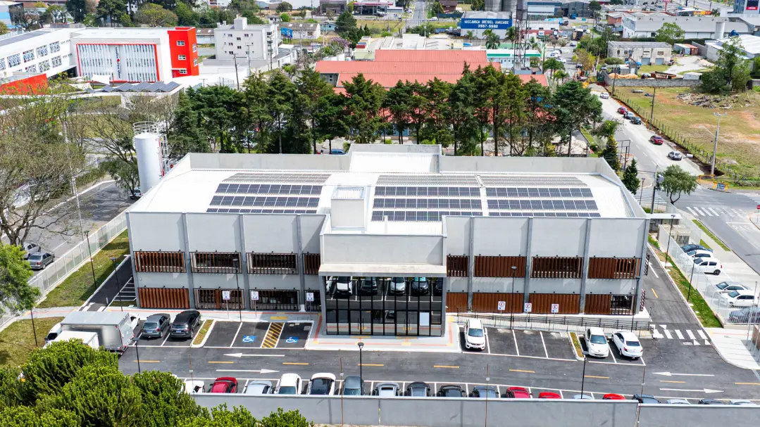 Pinhais inaugura nova sede da prefeitura para modernizar atendimento e serviços