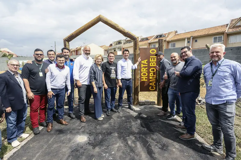 Prefeito Eduardo Pimentel inaugura a 216ª horta comunitária de Curitiba no Alto Boqueirão