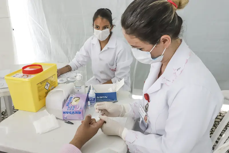 Saúde de Curitiba alerta para casos de Hepatite A; adultos jovens são os mais atingidos