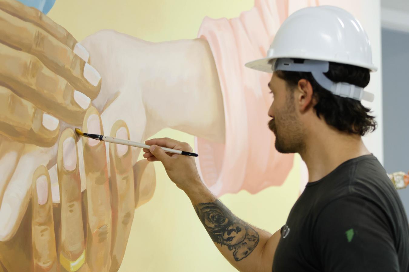 A arte como bem-estar: muralismo compõe ambientes do Hospital e Maternidade Municipal Papa Francisco