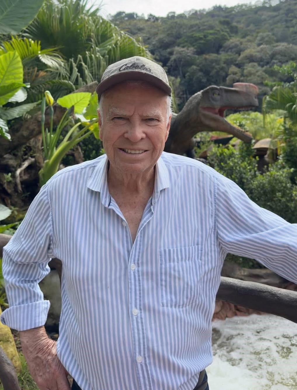 Baile e escolha da Rainha da Primavera 2025 foi um sucesso!