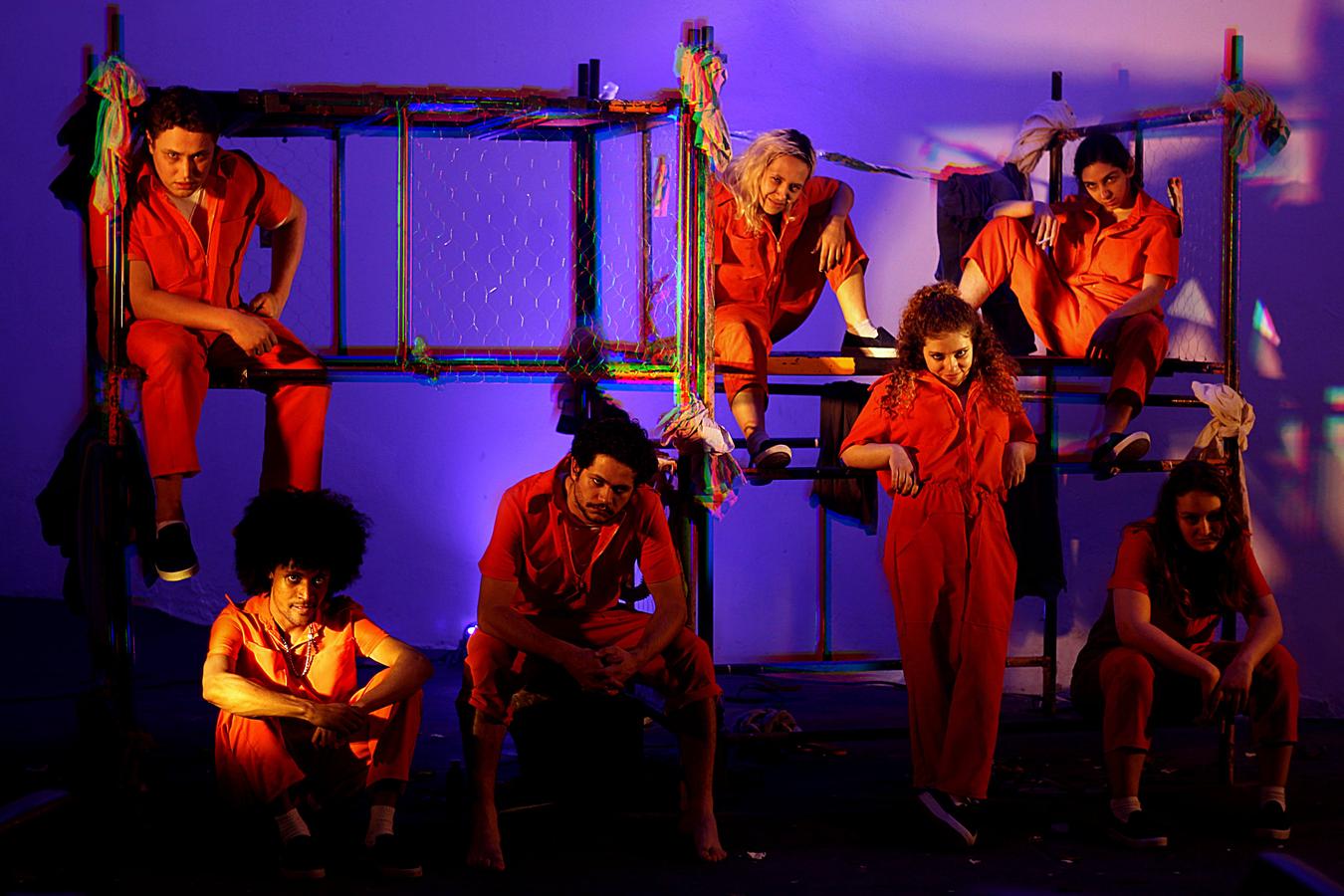 Miniauditório recebe espetáculo “Amarga Ferrugem” da Politéia Companhia de Teatro