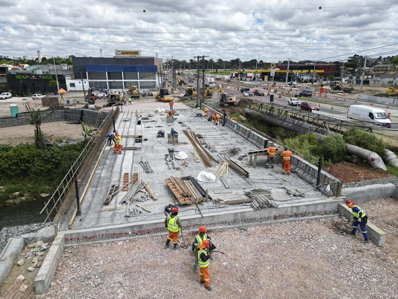 Nova marginal da Avenida Victor Ferreira do Amaral será liberada para dar sequência às obras do viaduto Curitiba-Pinhais