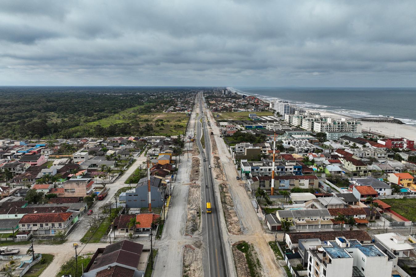 Obras de duplicação da PR-412 em Matinhos já avançam no Litoral do Paraná