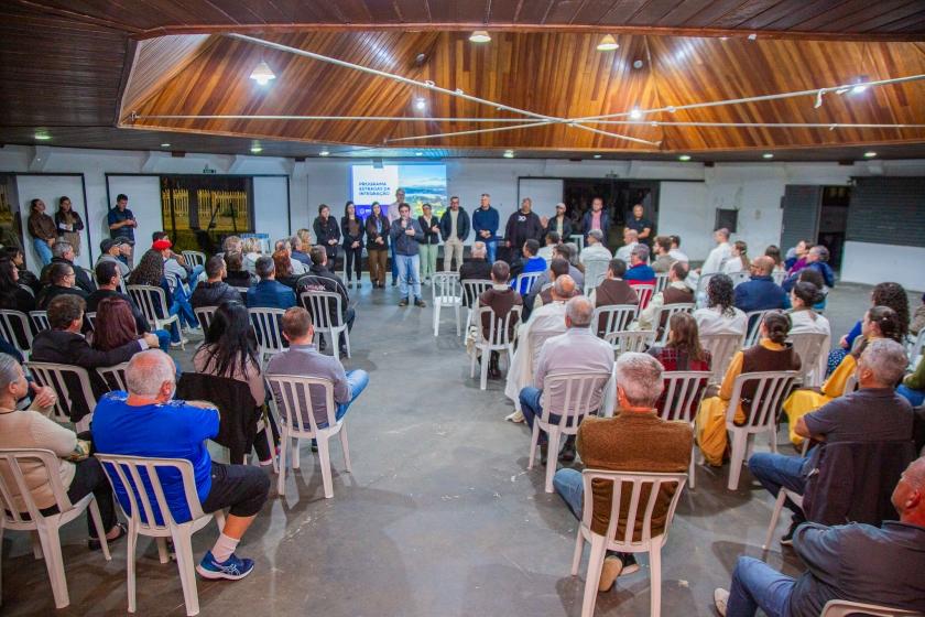 Prefeitura Piraquara anuncia novos projetos de pavimentação para Região Rural