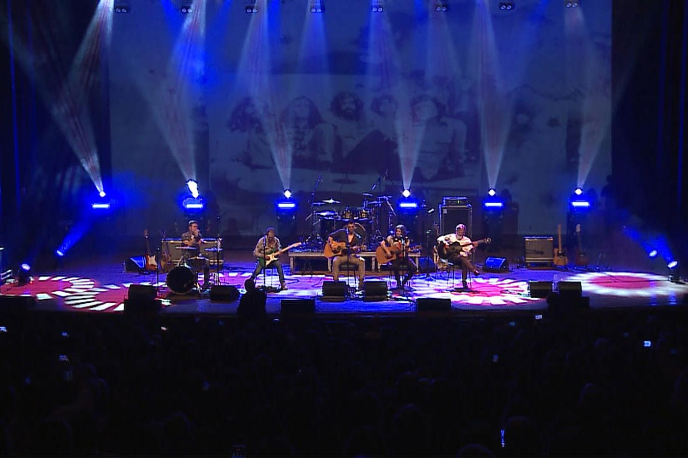 TV Paraná Turismo transmite show especial de 50 anos da banda Blindagem