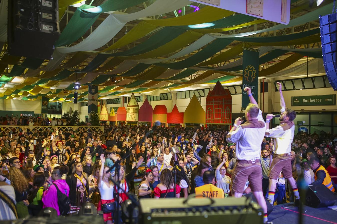 Últimos dias da Oktober Curitiba vão agitar Curitiba neste final de semana