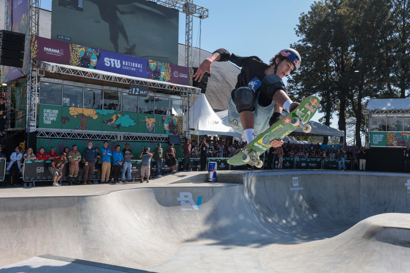 Vert Battle: Circuito de Skate Vertical reúne estrelas no Tarumã no fim de semana