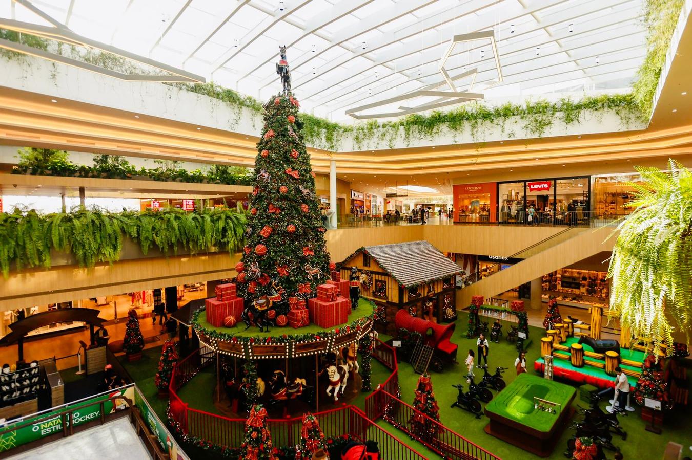 Jockey Plaza Shopping abre campanha de Natal no encantador Haras do Jotapê