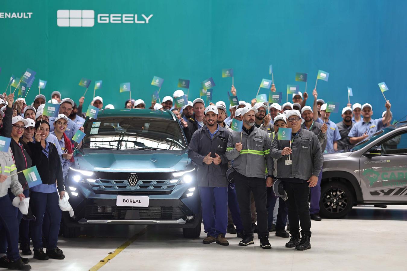 Paraná Competitivo atrai R$ 13,8 bilhões em investimentos em 127 contratos em 2025