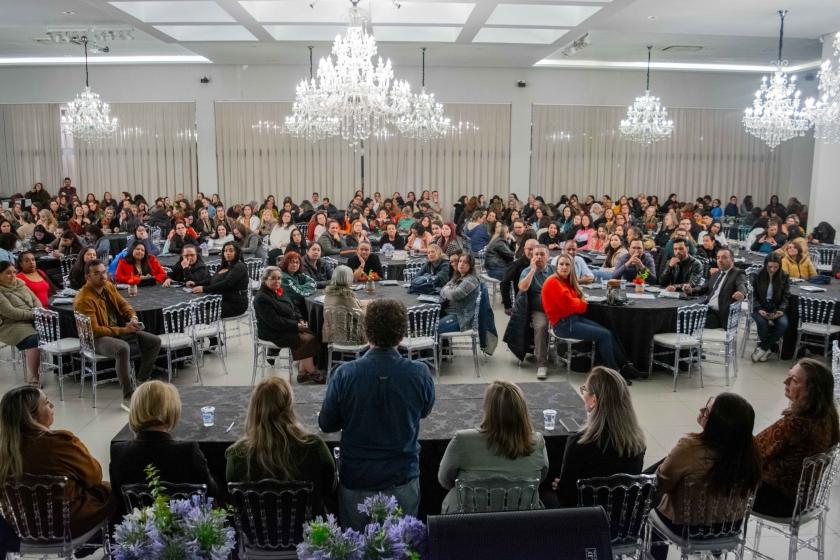 Piraquara celebra o Dia do Professor e do Servidor da Educação com evento de valorização e confraternização