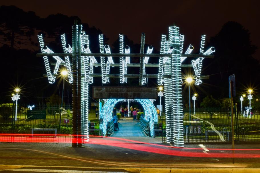 Prefeitura fará 11 passeios do City Tour Sonhos de Natal de Pinhais até 21 de dezembro