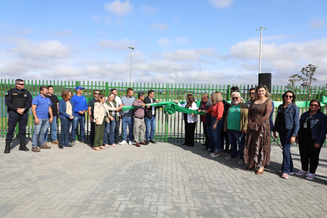 Prefeitura inaugura novo acesso que integra as duas áreas do Parque das Águas
