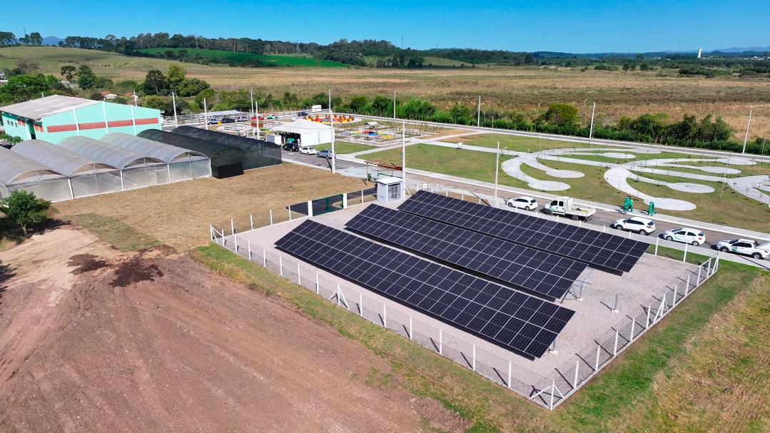Energia solar implantada pela Prefeitura de Pinhais gera R$ 845 mil de economia por ano
