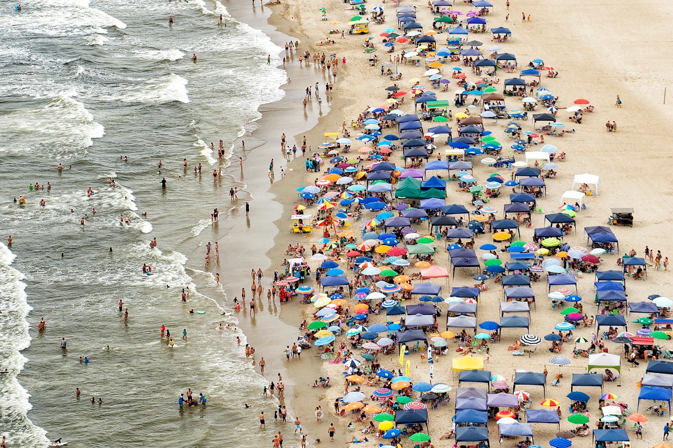 Estado investe R$ 28,2 milhões para limpeza urbana e educação ambiental no Verão Maior
