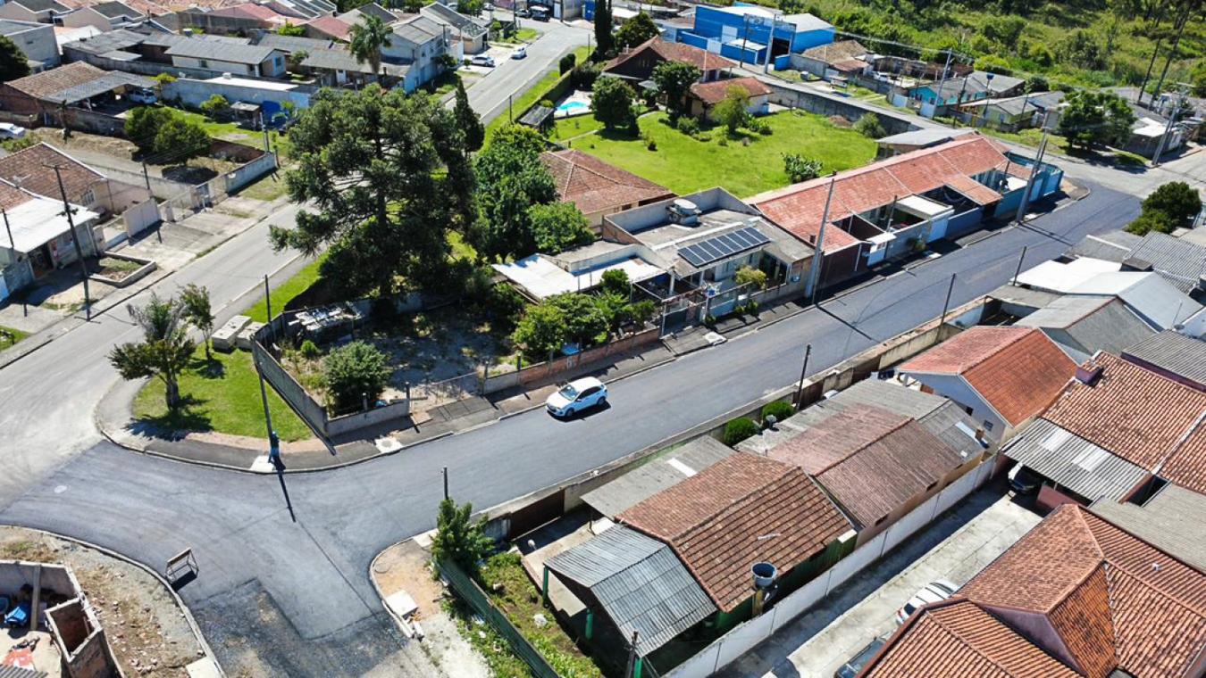 Obras retomadas do Jardim Bela Vista avançam com a pavimentação