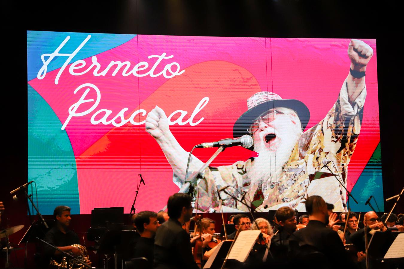 Abertura da Oficina de Música lota Teatro Guaíra e emociona o público