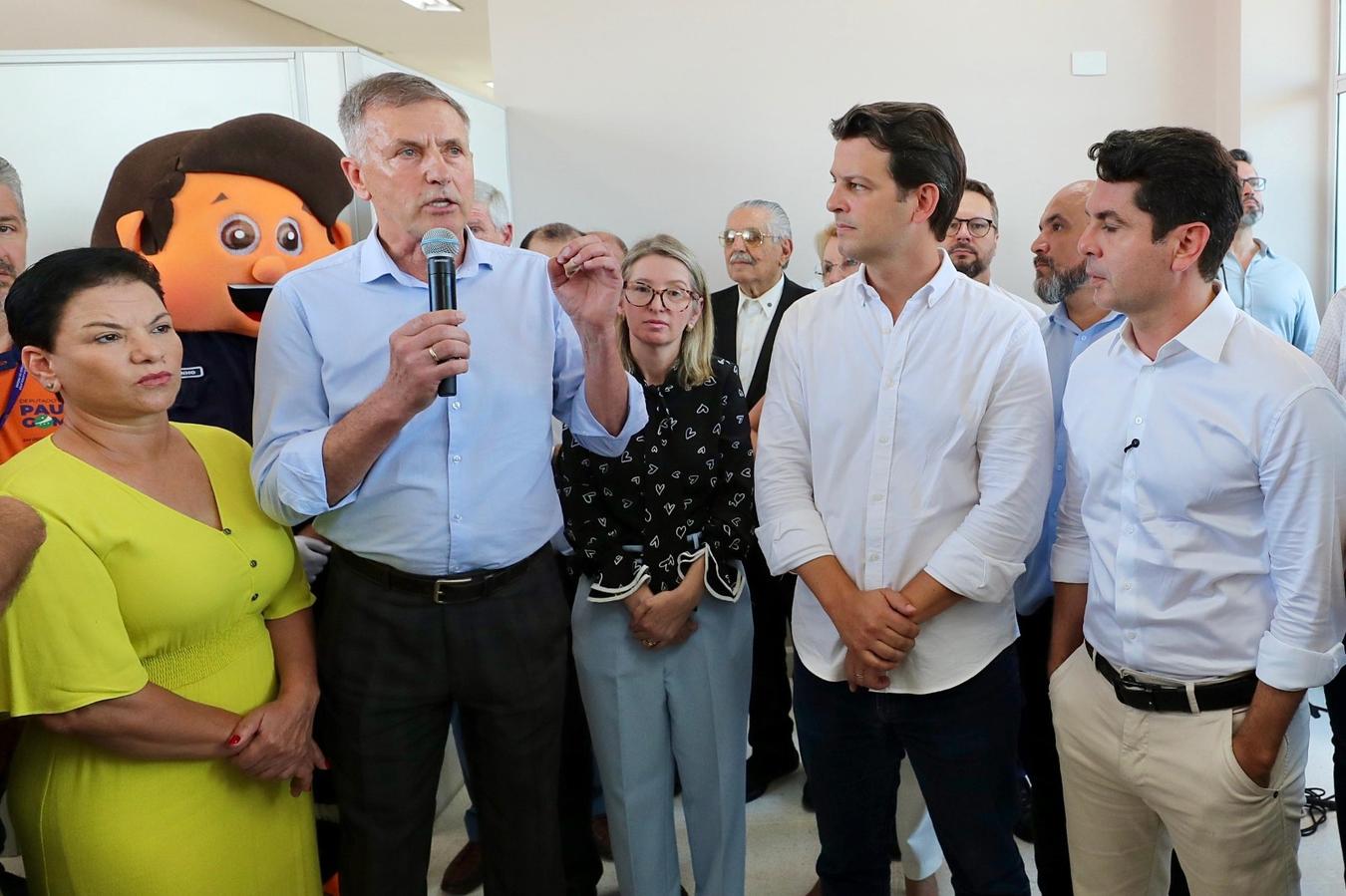 Parceria entre Luizão e Pimentel resulta na reforma e ampliação da Upa Cajuru