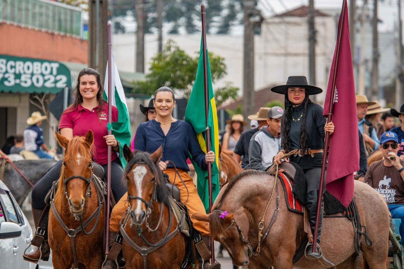 Piraquara 136 anos | Tradicional Cavalgada de Aniversário é neste domingo