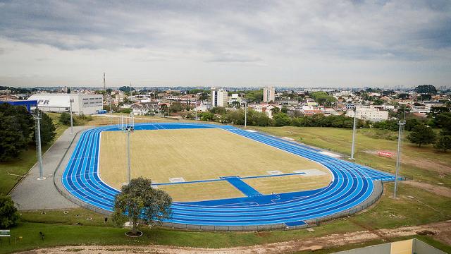 UFPR abre para o público externo pista de atletismo do Centro Politécnico 