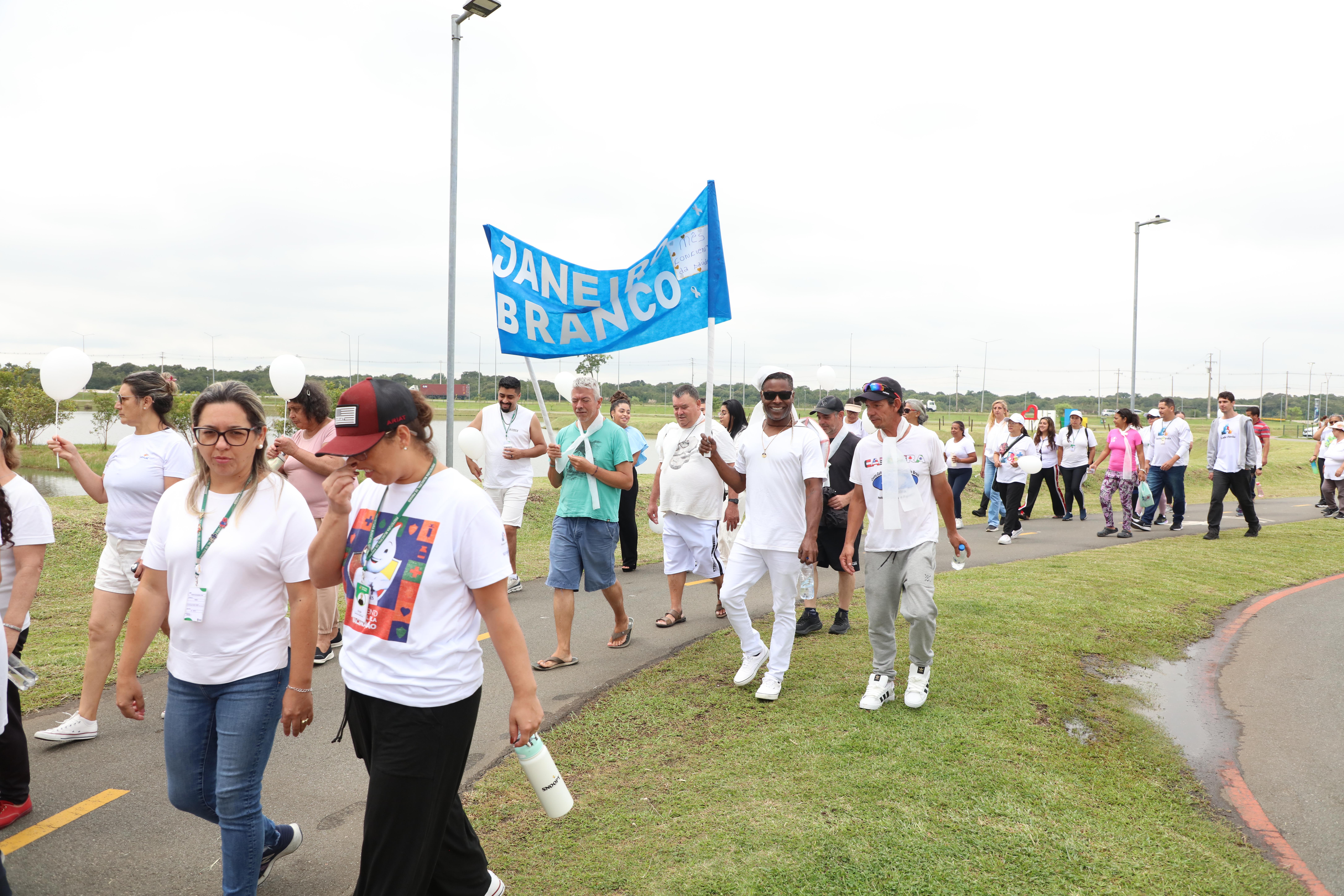Janeiro Branco: caminhada no Parque das Águas celebra importância dos cuidados com a saúde mental