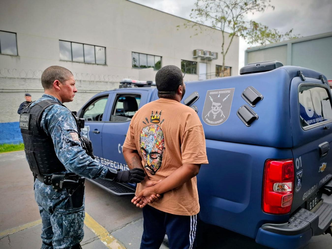 Muralha Digital auxilia Guarda Municipal na prisão de foragido da Justiça