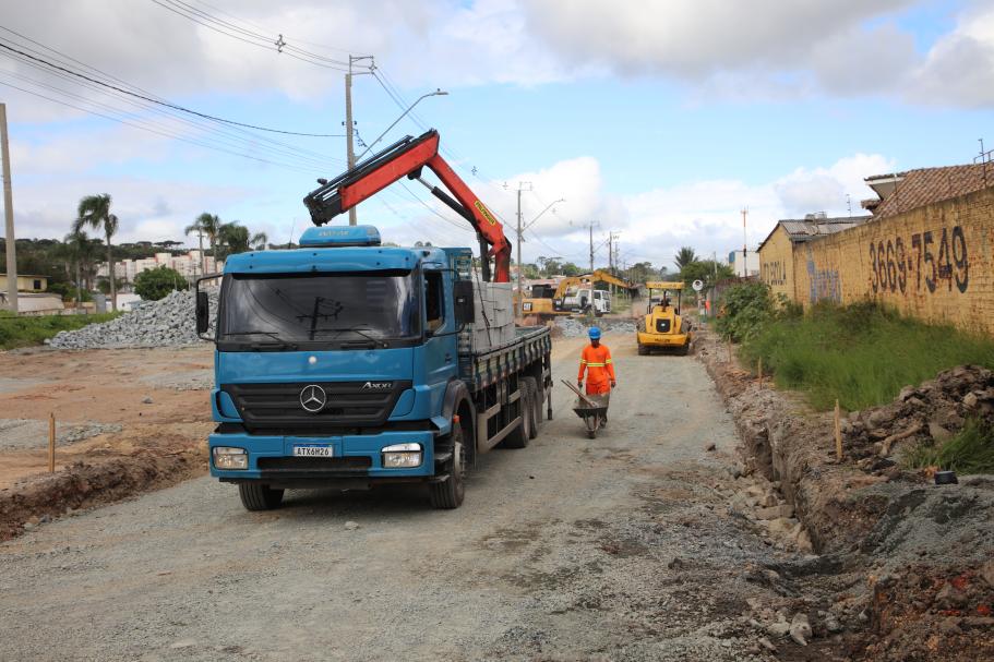 Obras da Transpinhais exigem bloqueios na R. João Wilker Rodrigues a partir desta quarta (4)