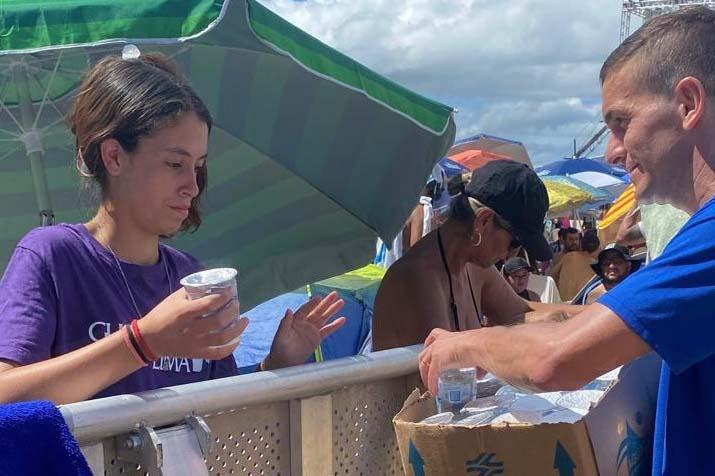 Sanepar já distribuiu 175 mil copos de água durante shows do Verão Maior no Litoral
