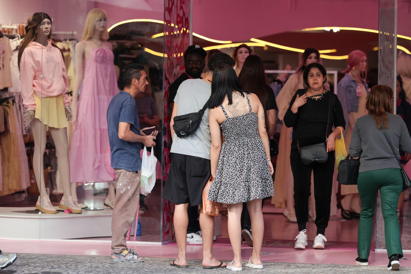 Comércio do Paraná avança acima da média nacional e cresce 3,3% em janeiro