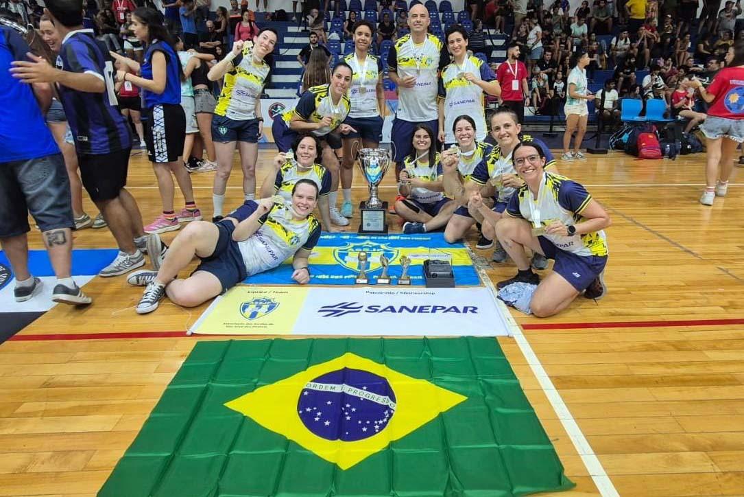 Patrocinado pela Sanepar, time feminino do Paraná é campeão mundial de futsal para surdos