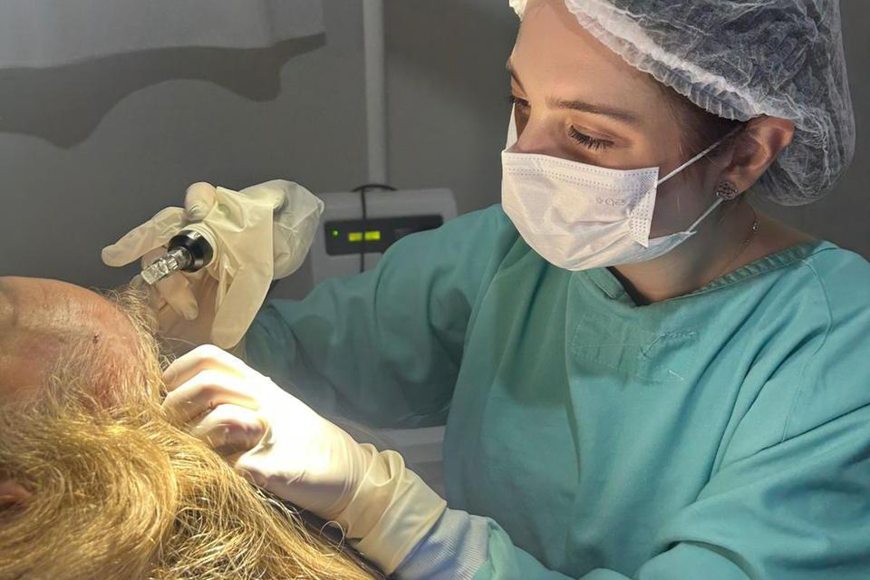 Hospital de Dermatologia Sanitária do Paraná em Piraquara é referência em diagnóstico e tratamento da alopecia