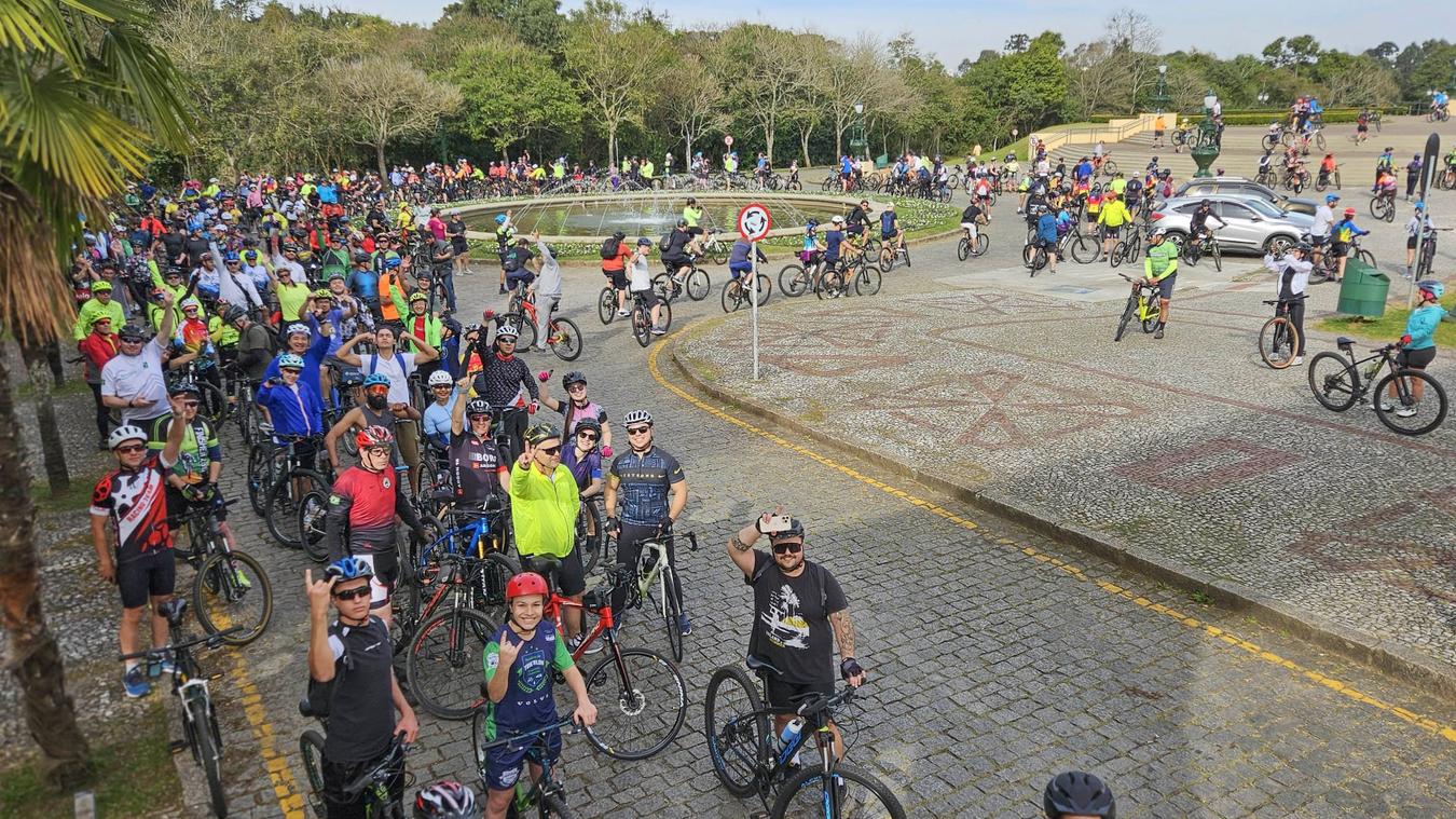 Pedala Tour Matinal percorre parques de Curitiba em uma edição especial no próximo domingo