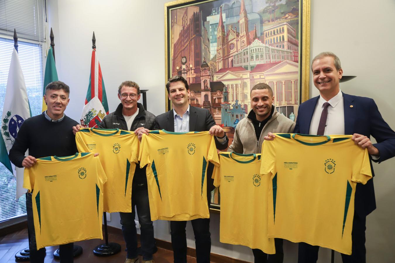 Meia Maratona Internacional de Curitiba deve reunir 5 mil corredores