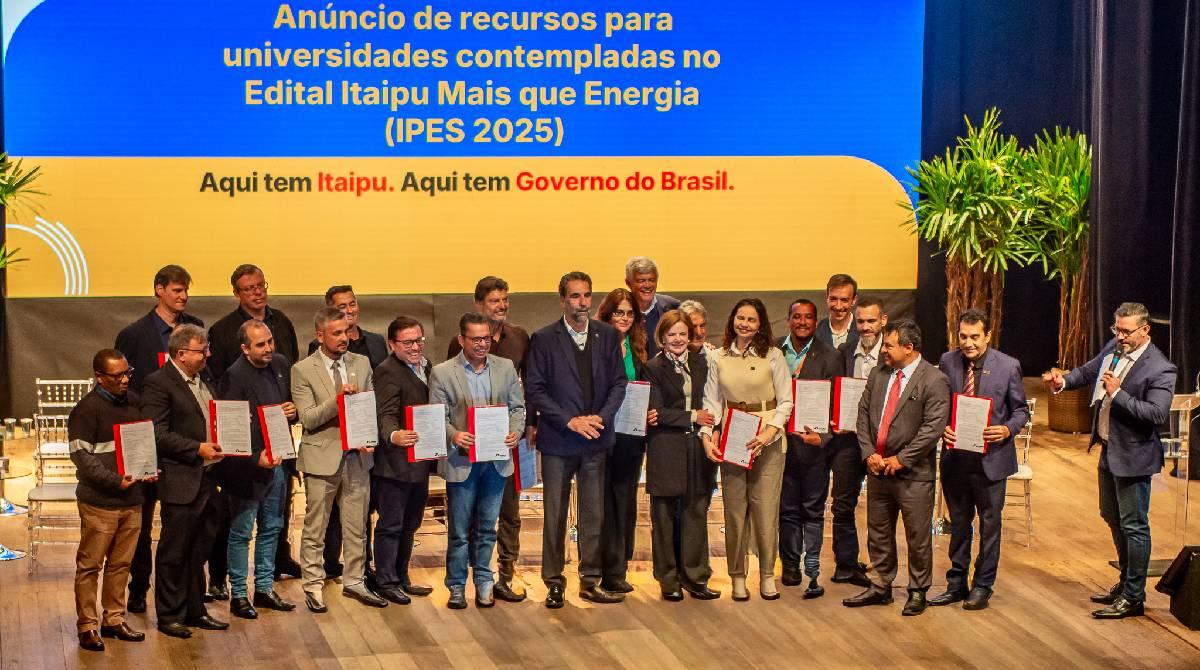 UFPR recebe investimento da Itaipu para expansão da energia solar e pesquisa científica 