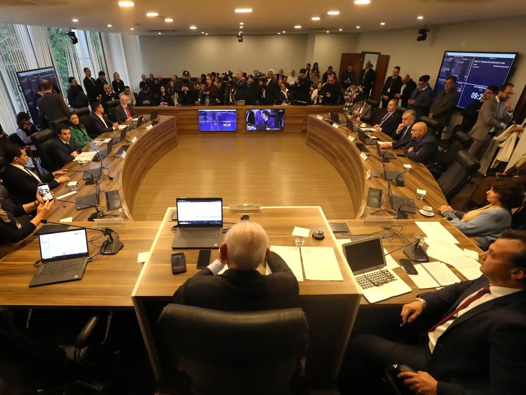 CCJ recomenda manutenção da perda de mandato do deputado Renato Freitas (PT)