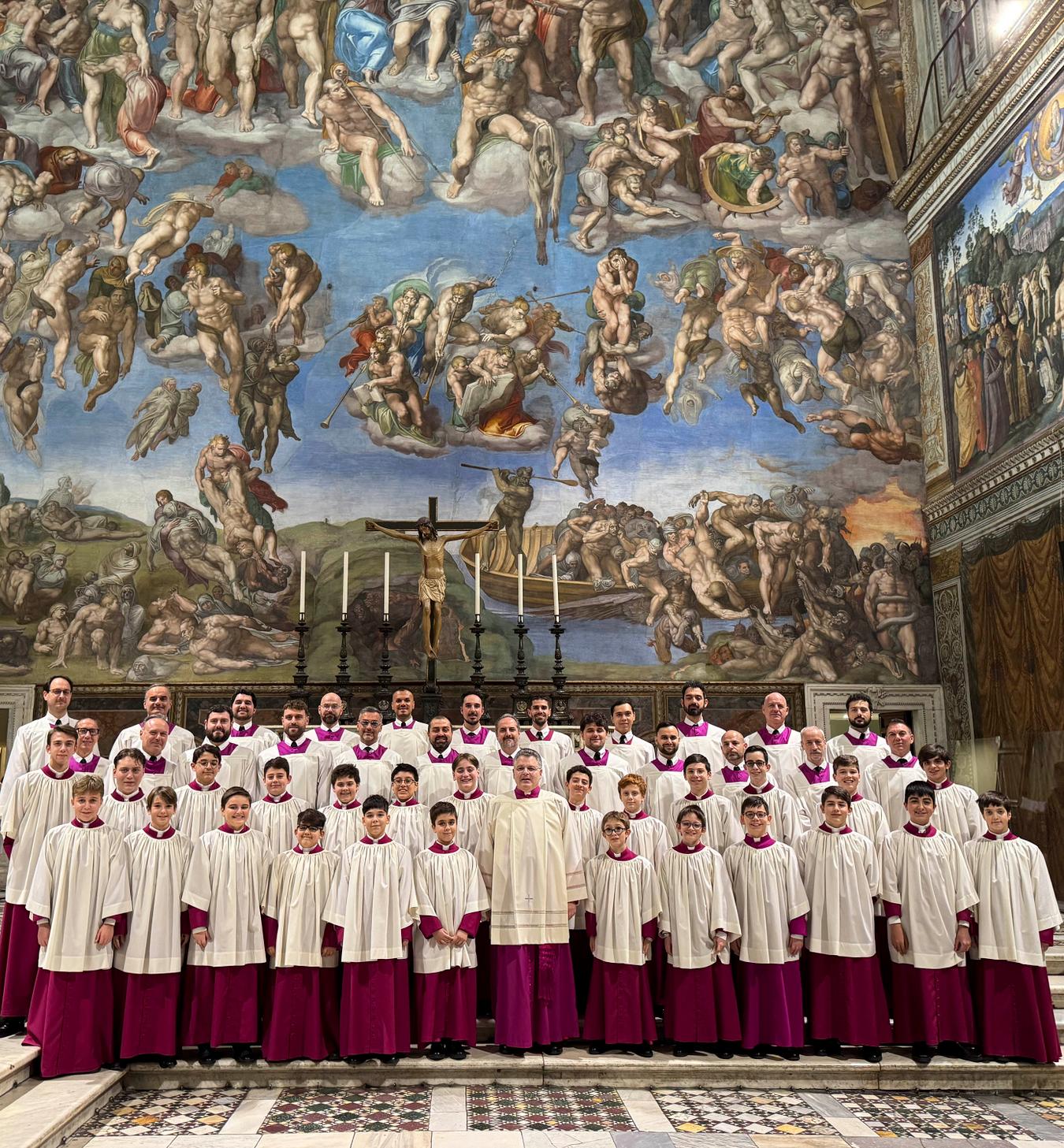 Coro da Capela Sistina se apresenta em Curitiba na primeira turnê pelo Brasil
