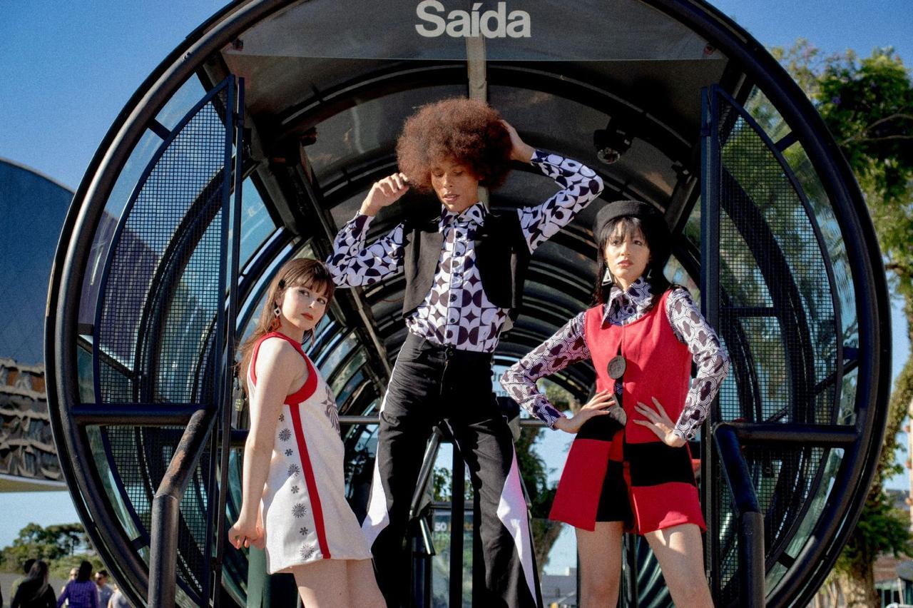 Curitiba Mostra Moda reúne talentos da criação e das passarelas em desfile